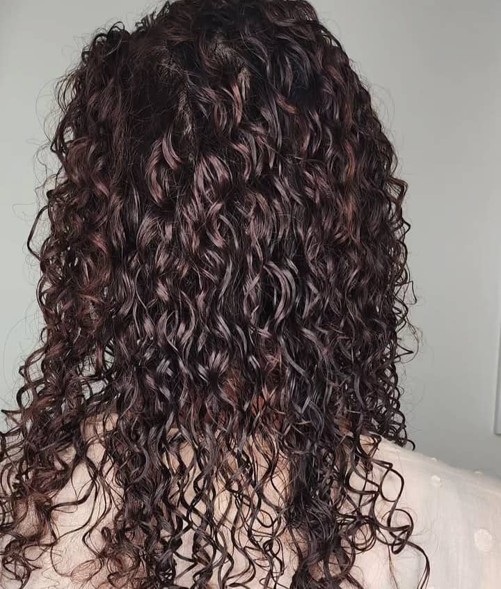 سالن زیبایی هلگا در سهروردی تهران